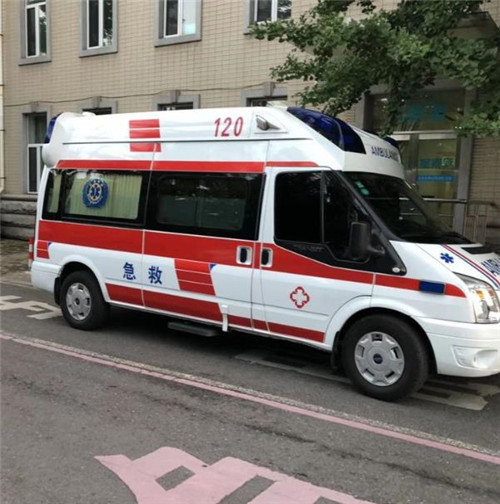 富源选择我们的救护车出租,开启安心转院之旅